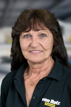 Anita Büchler - Auto Welt von Rotz AG 1