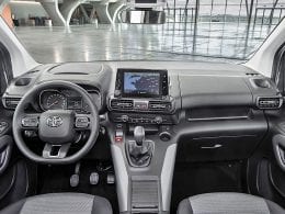 Der neue Proace City bei der Auto Welt von Rotz AG - Auto Welt von Rotz AG