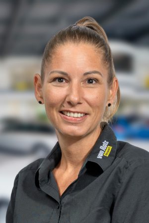 Désirée Stämpfli-Ambiehl - Auto Welt von Rotz AG