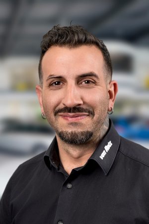 David Dzidzic - Auto Welt von Rotz AG 8