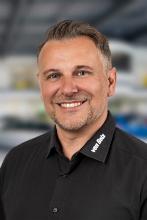 David Dzidzic - Auto Welt von Rotz AG 2