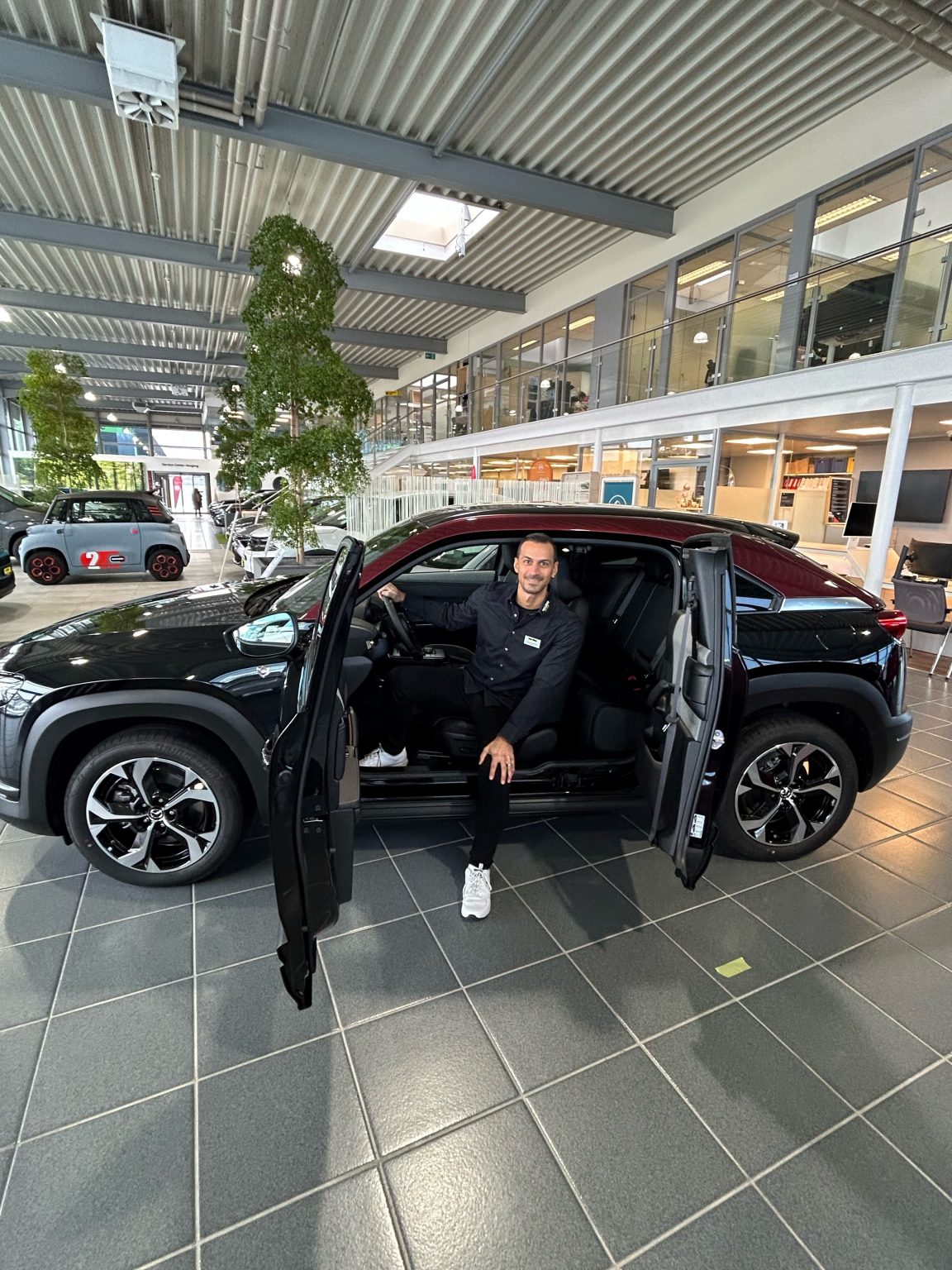 New arrivals bei uns - der neue Mazda MX-30 - Elektrisch und Massgeschneidert - Auto Welt von Rotz AG