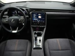 Weltpremiere bei Lexus - der neue LBX Hybrid - Auto Welt von Rotz AG 10