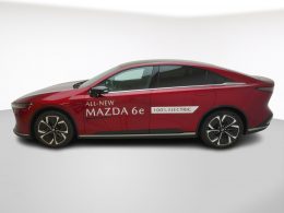 Der brandneue Mazda 6e - eine neue Elektrolimousine - Auto Welt von Rotz AG 11