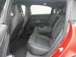 Der brandneue Mazda 6e - eine neue Elektrolimousine - Auto Welt von Rotz AG 21