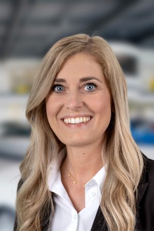 Andrea Saxer - Auto Welt von Rotz AG 1