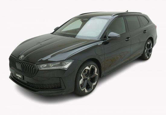 SKODA Superb 1.5 TSI Plug-in-Hybrid Sportline DSG - Auto Welt von Rotz AG 5