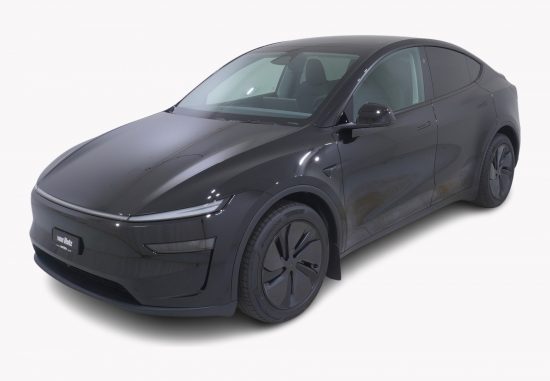 TESLA Model Y Premium AWD - Auto Welt von Rotz AG 4