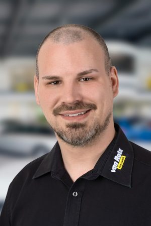 Fabio Postiglione - Auto Welt von Rotz AG 1
