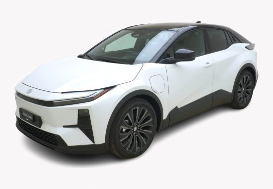 TOYOTA C-HR+ 77 KWh AWD Premium ** mit Panoramadach ** - Auto Welt von Rotz AG